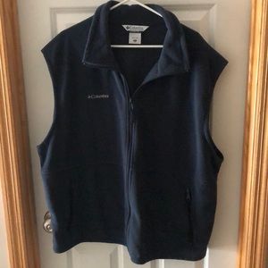 Navy blue Columbia vest